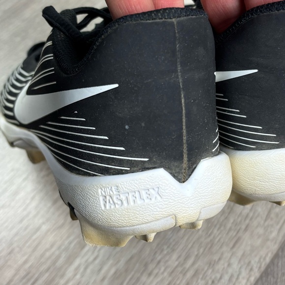 Nike Fast Flex Baseball/ Softball Cleats Size 1 Little Boy/ Girl - Picture 8 of 16